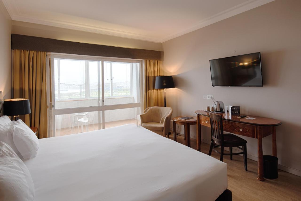Golden Tulip Porto Gaia Hotel Vila Nova de Gaia Eksteriør bilde